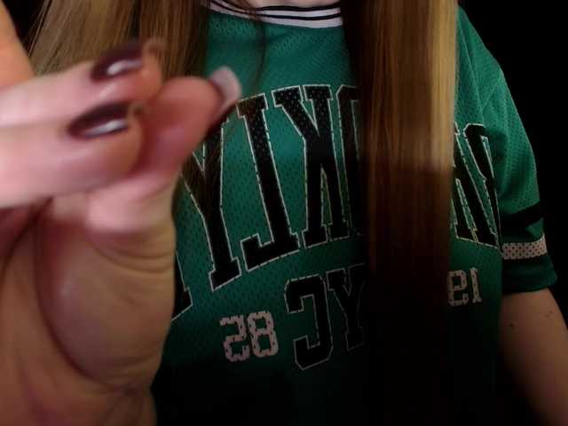 SindiWatson's BongaCams show and profile