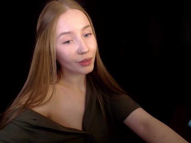 SindiWatson's BongaCams show and profile
