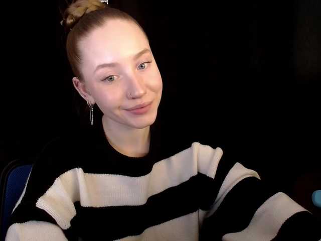 SindiWatson's BongaCams show and profile