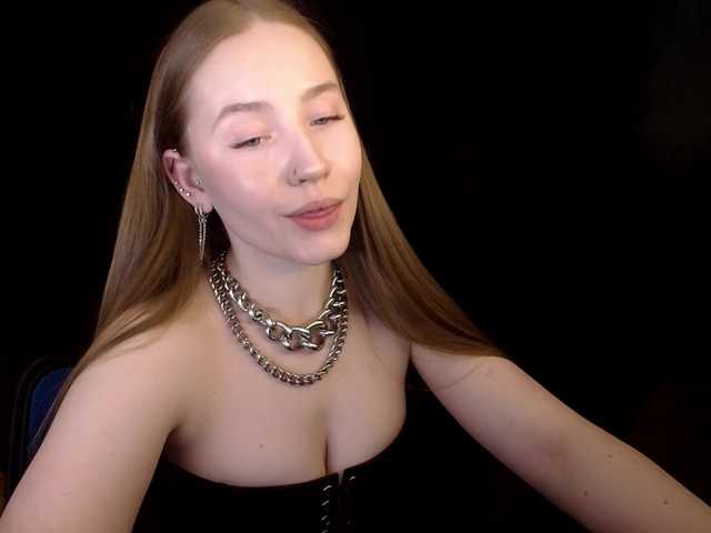 SindiWatson's BongaCams show and profile