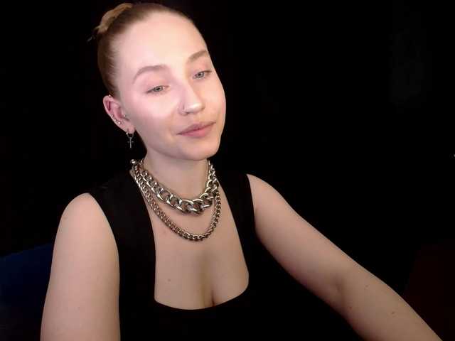 SindiWatson's BongaCams show and profile