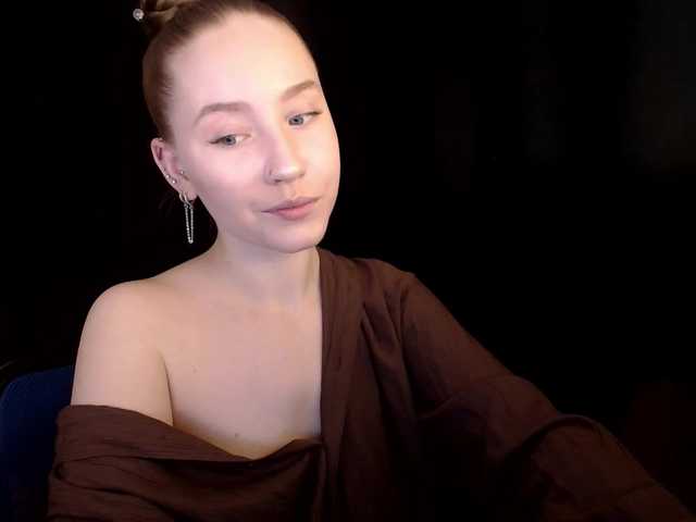 SindiWatson's BongaCams show and profile