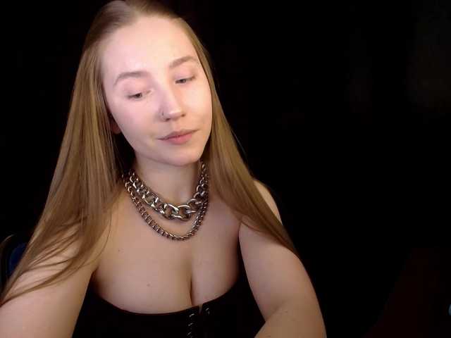 SindiWatson's BongaCams show and profile