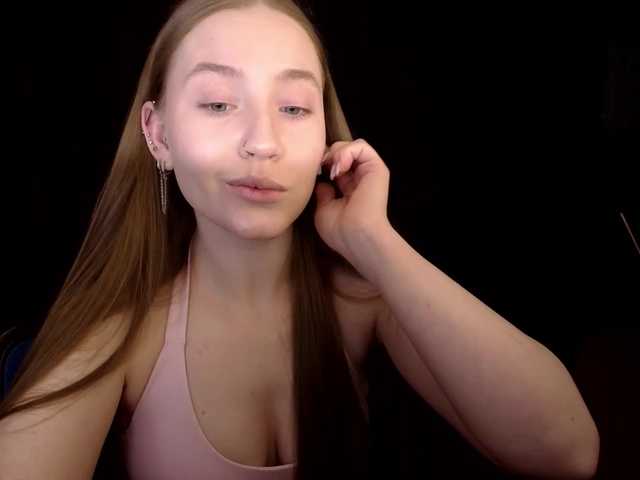 SindiWatson's BongaCams show and profile