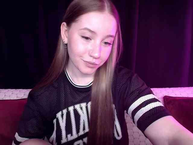 nude chatroom SindiWatson