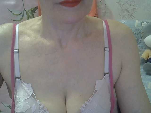  Red-Rose-777 chat room