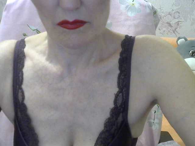  Red-Rose-777 chat room
