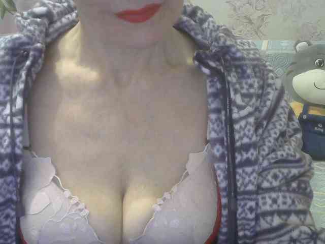 Red-Rose-777 webcam