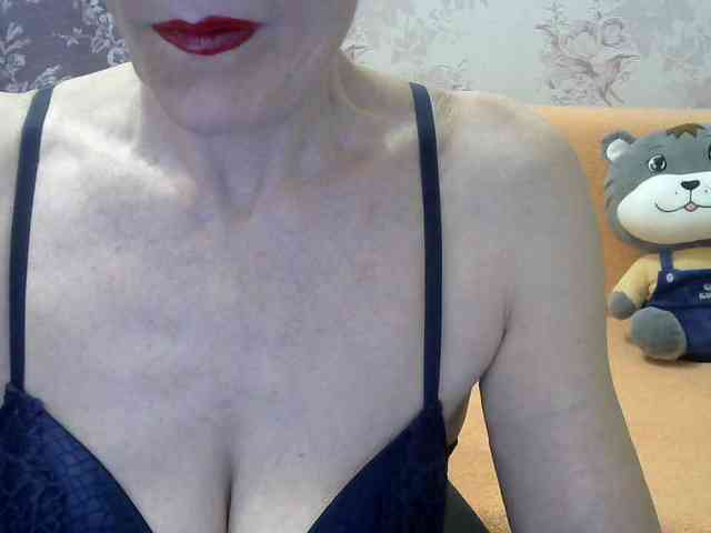 Red-Rose-777 webcam