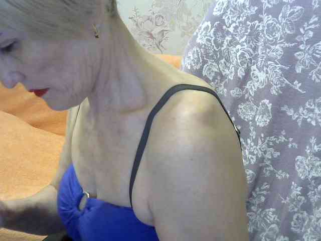 Red-Rose-777 webcam