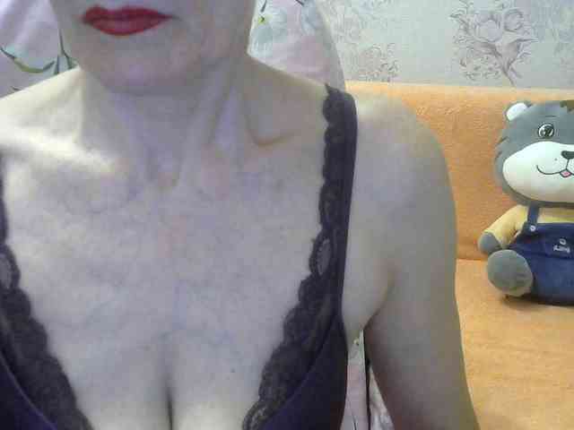 Red-Rose-777 webcam