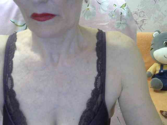 Red-Rose-777 webcam