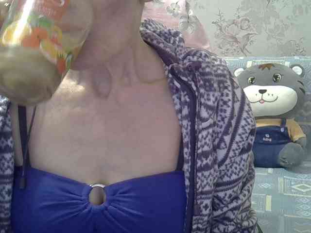 Red-Rose-777 webcam