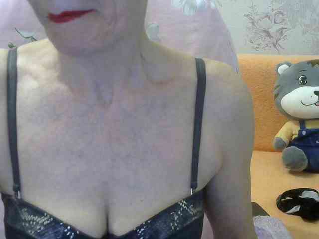 Red-Rose-777 webcam