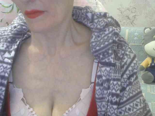 Red-Rose-777 webcam