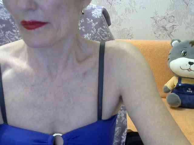 Red-Rose-777 webcam
