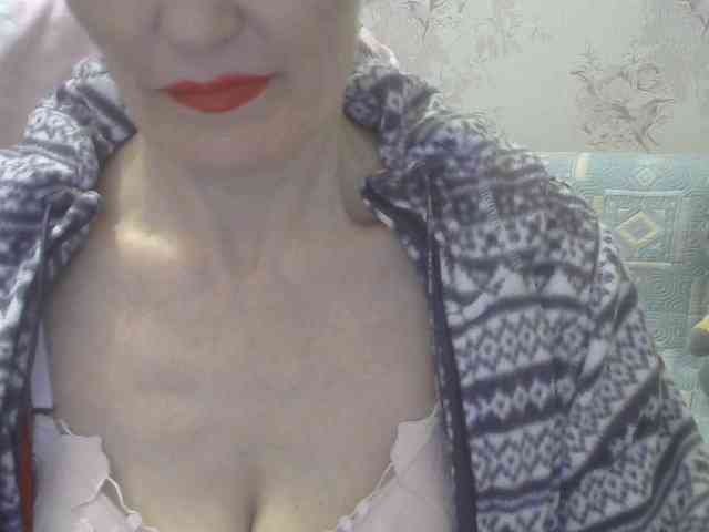 Red-Rose-777 webcam