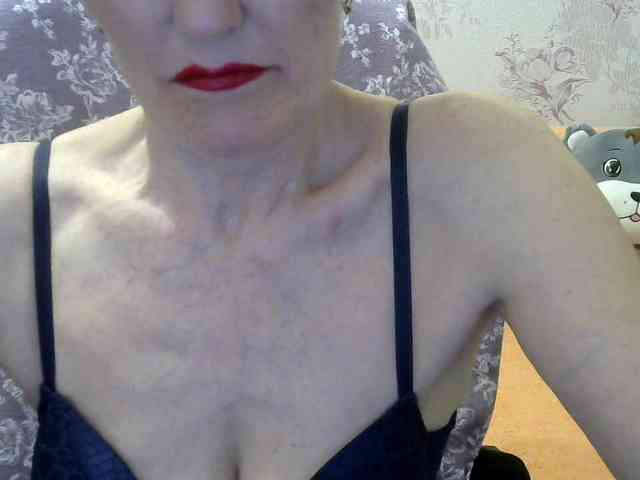 Red-Rose-777 webcam