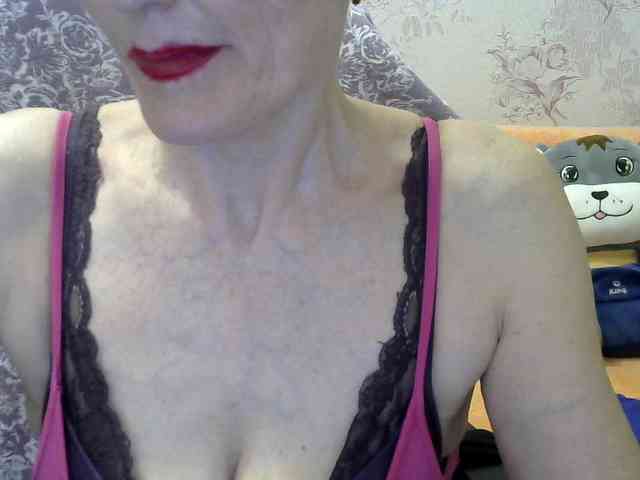 Red-Rose-777 webcam