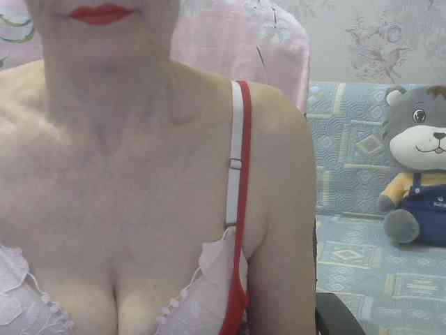 Red-Rose-777 webcam