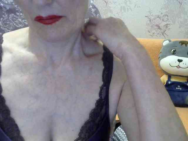 Red-Rose-777 webcam