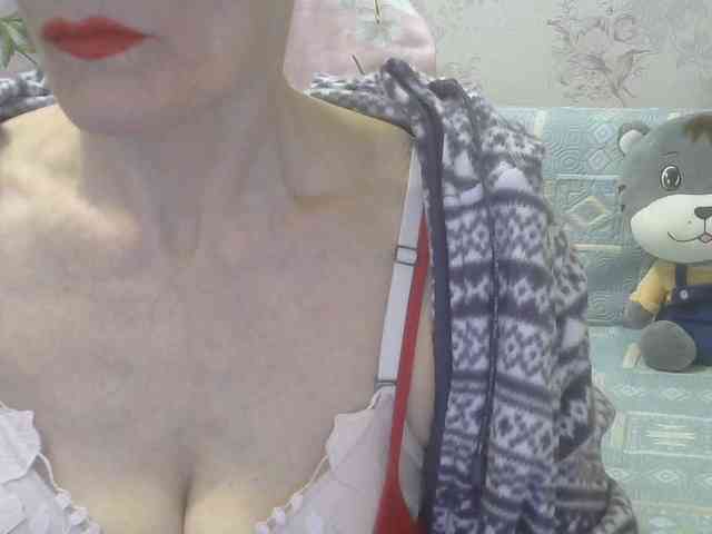 Red-Rose-777 webcam