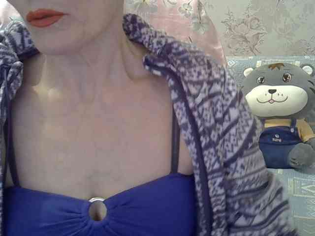 Red-Rose-777 webcam