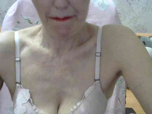 Red-Rose-777 webcam