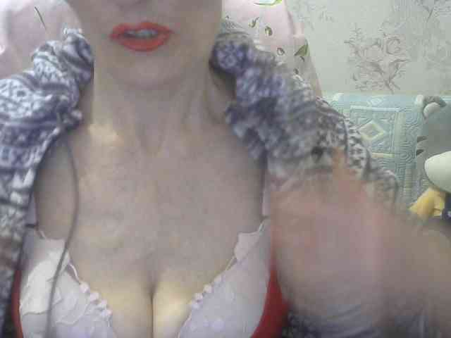 Red-Rose-777 webcam