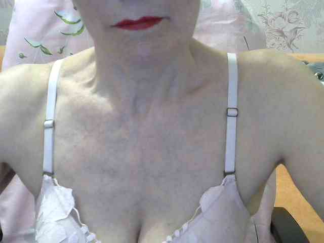 Red-Rose-777 webcam