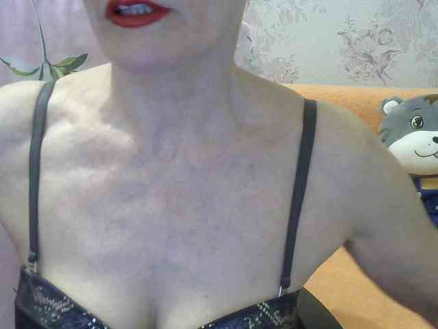Red-Rose-777 webcam