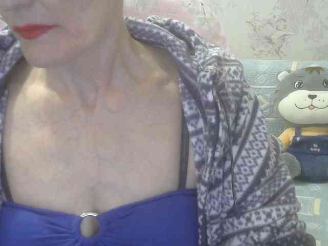 Red-Rose-777 webcam