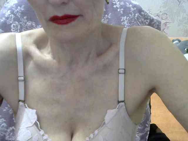 Red-Rose-777 webcam