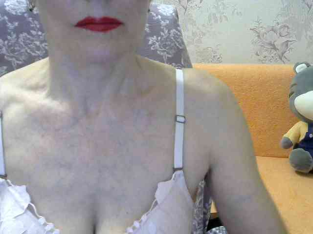 Red-Rose-777 webcam