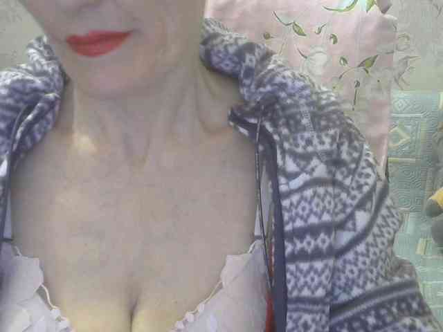 Red-Rose-777 webcam
