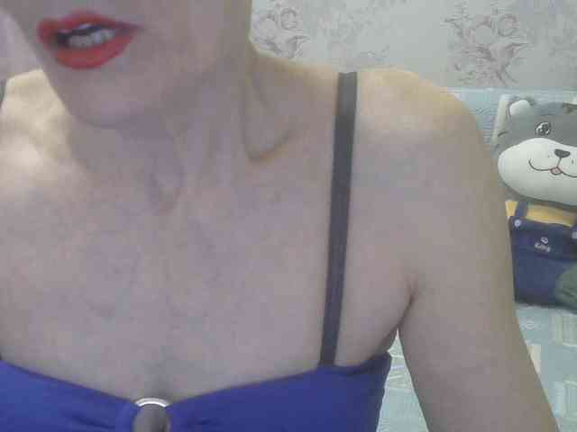 Red-Rose-777 webcam