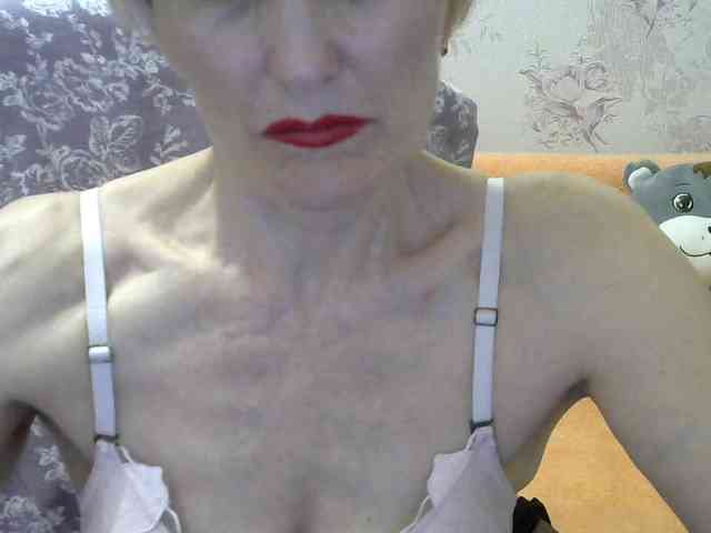 Red-Rose-777 webcam