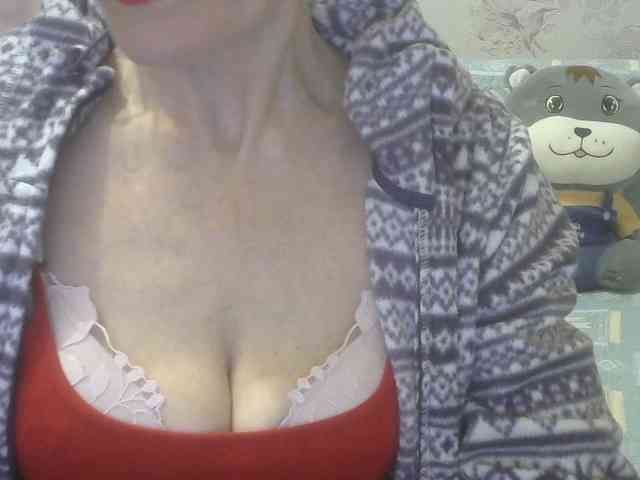 Red-Rose-777 webcam