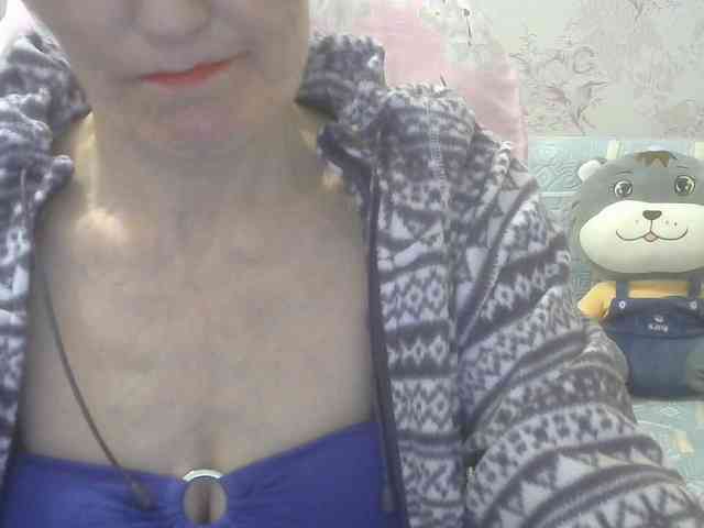 Red-Rose-777 webcam