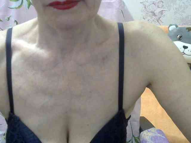 Red-Rose-777 webcam