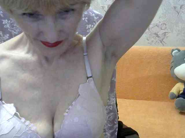 Red-Rose-777 webcam