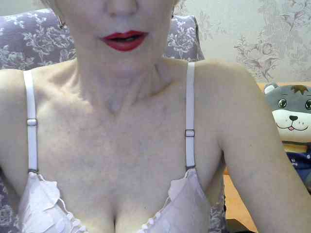 Red-Rose-777 webcam