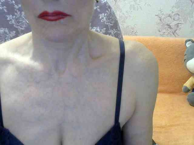 Red-Rose-777 webcam