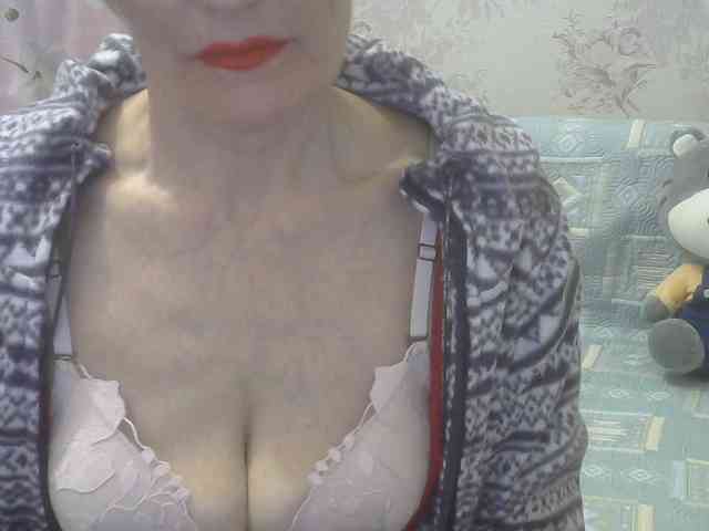 Red-Rose-777 webcam