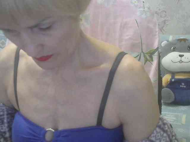 Red-Rose-777 webcam