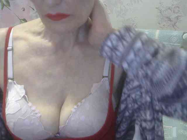 Red-Rose-777 webcam