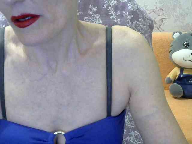 Red-Rose-777 webcam