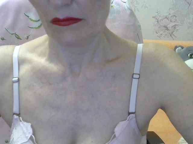 Red-Rose-777 webcam