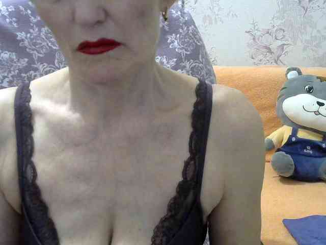 Red-Rose-777 webcam