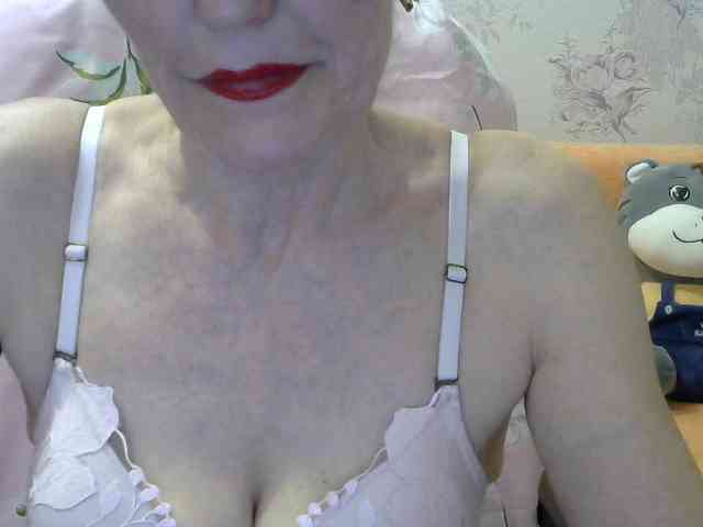 Red-Rose-777 webcam